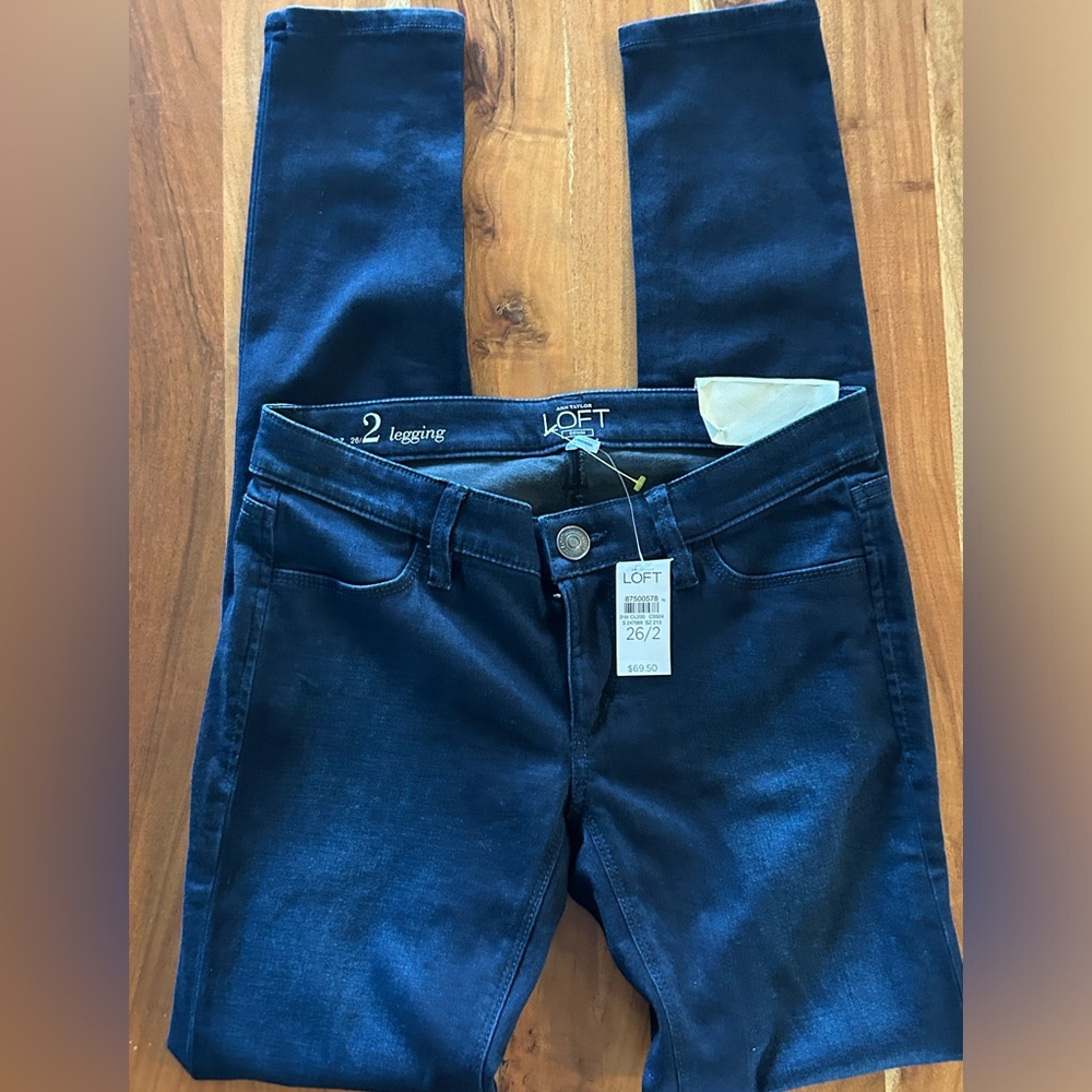 Ann Taylor Loft Denim Legging Dark indigo wash Size 26/2 Pockets Zip new